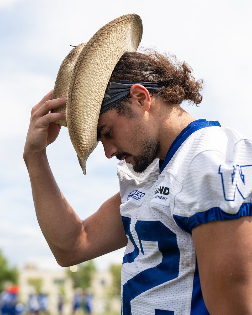 Wpg_BlueBombers's tweet photo. Just a Friday night done right π€
Country night. This Friday. Wear your boots, bring your belt buckles, weβve got these hats for sale.
Saddle up & get your tickets NOW! Β» https://t.co/rMhEGLuI3X
#ForTheW https://t.co/Eqe7RbwVTX