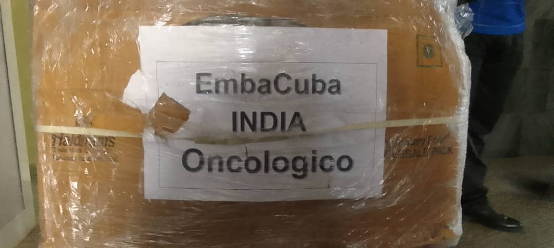 GHNordelo5's tweet photo. Agradecemos a los Partidos Comunistas de la India, al Comité Nac. de Solidaridad con Cuba en ese país, a nuestra embajada, y en general a muchas manos solidarias que se unieron para hacer llegar un donativo de importantes medicamentos a nuestro pueblo. #Cuba #CubaNoEstáSola https://t.co/BmSKCfExrA