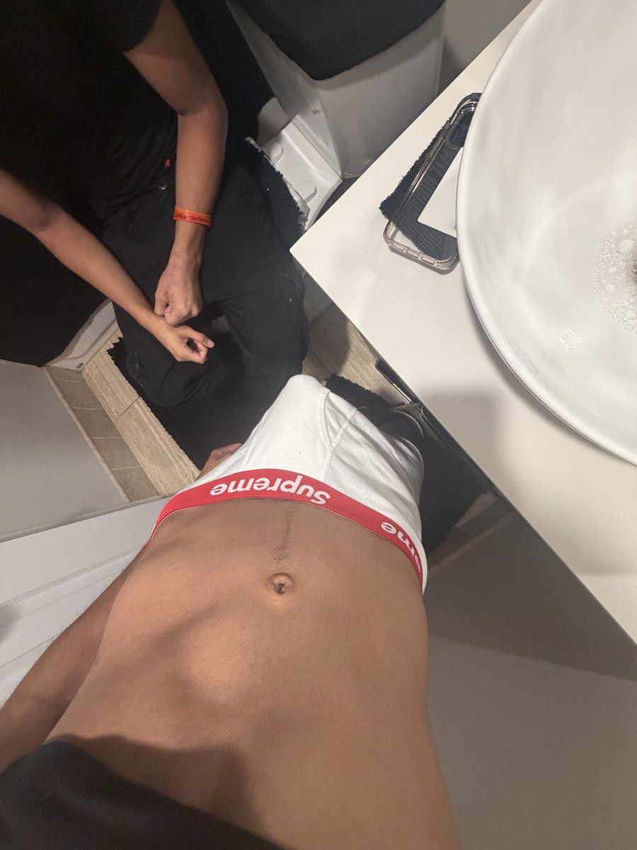 jaycashbag's tweet photo. wanna see wha happened next 🥴
https://t.co/oycRmuMZEj https://t.co/dPNeB6bcpZ