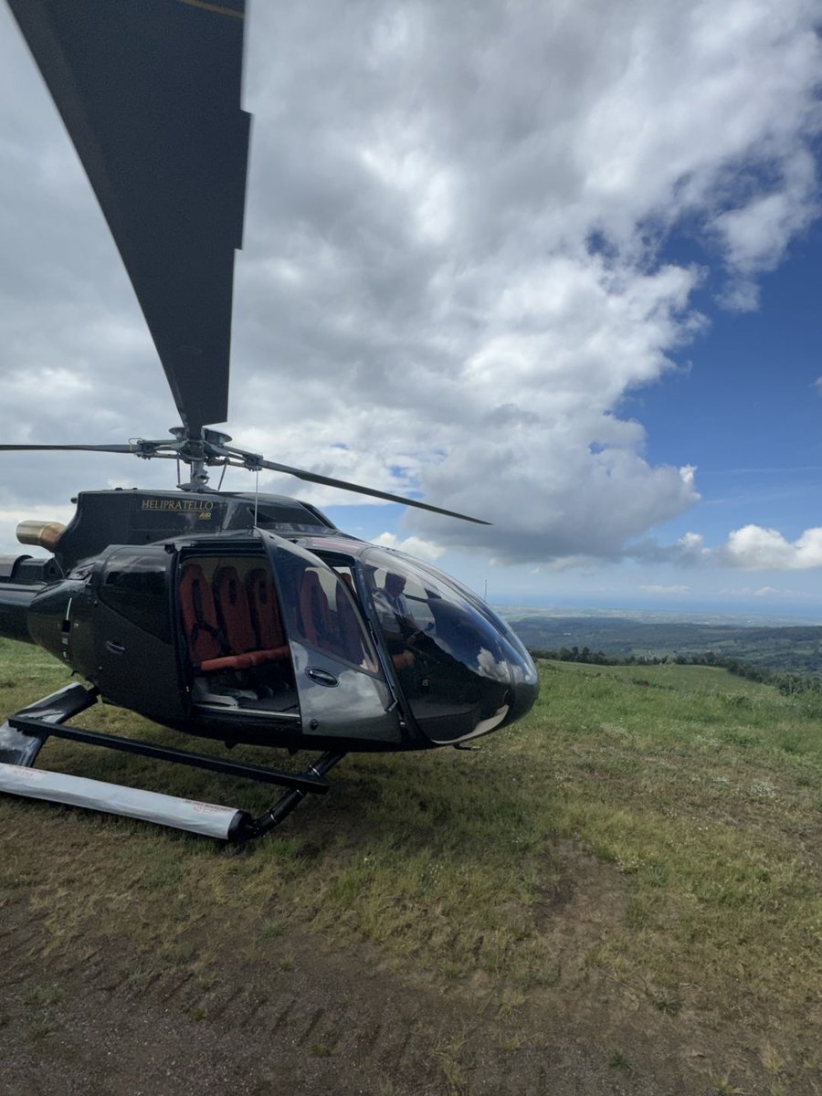 lalbffef's tweet photo. This is my transportation for today. https://t.co/zQQ2cUs5yS