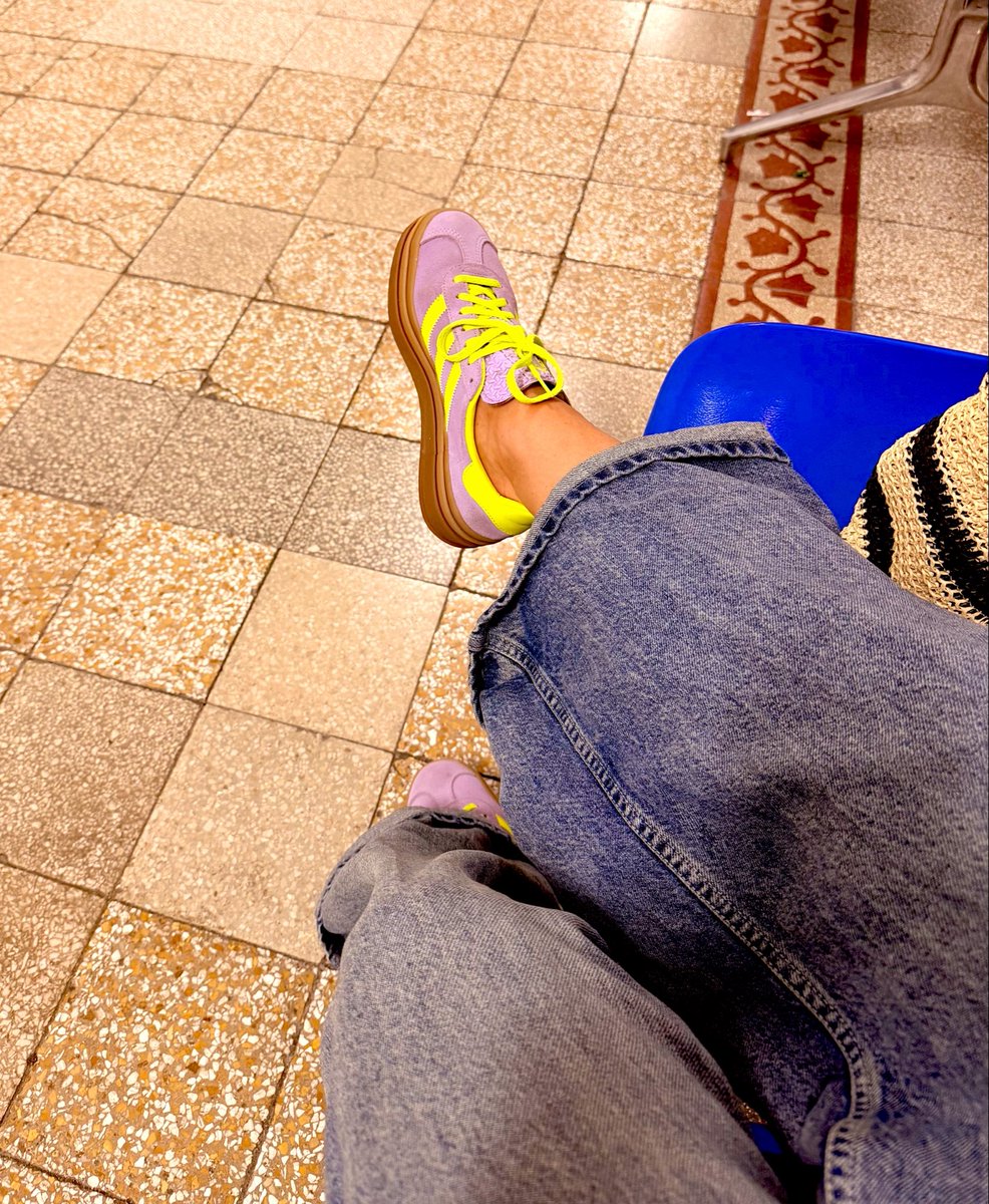 SPaiolo's tweet photo. Waiting … … …
#SerateAlternative https://t.co/YX2iFhLPxU