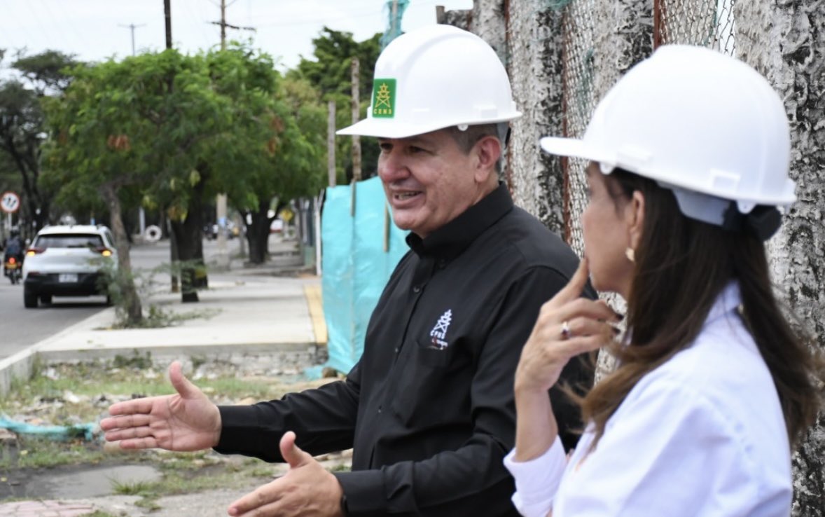 comisioncreg's tweet photo. Desde la perla del Norte, en visita técnica en Cúcuta con @censgrupoepm, conocimos de primera mano las realidades sociales, de orden público y de infraestructura en la prestación del servicio de energía eléctrica.

Con ello, construyendo cada día una regulación más participativa. https://t.co/fKsGm1TqL9