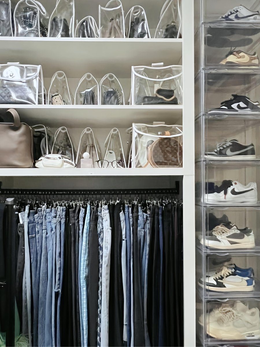 coffeetime2's tweet photo. Just spent 10 mins folding those crumbed laundry piles—they now sit neat on the shelf, a tiny win that makes my day https://t.co/fFxewOtOmF