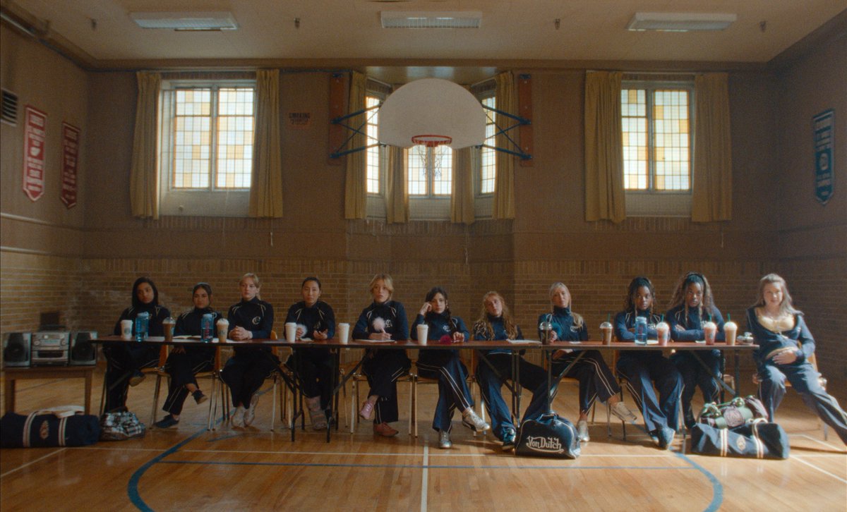 thebodynetflix's tweet photo. Julia Lowe as Blair, Michela Luci as Amy, Sarah Abbot as Olivia, Shirley Chen as Maddie, Kristina Bogic as Anya, Sara Boustany as Elise, Bella Neuspiel as Katie, Emily Roman as Claire, Kyra Pierce as Bailey, Phallon Pierce as Brit and in episode 1 of The Body. #Netflix #TheBody https://t.co/a7esoJ8R3U