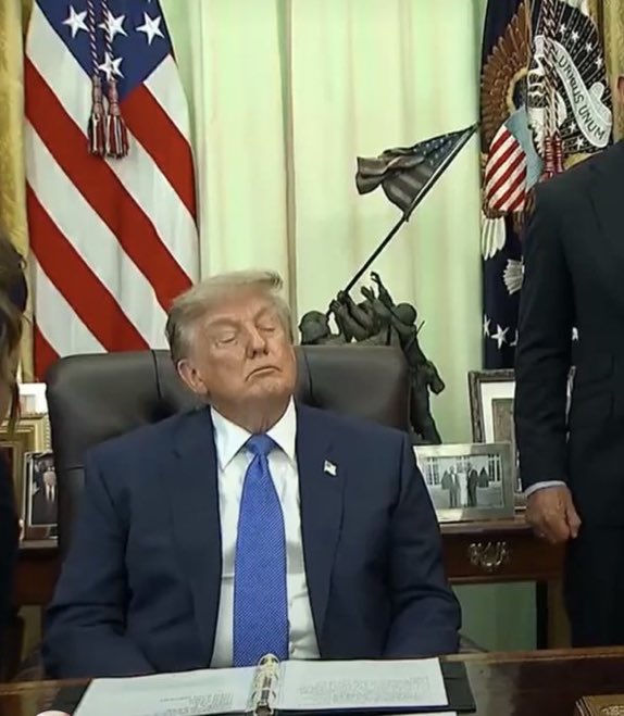 subversive99's tweet photo. Remember “Sleepy Joe Biden”? https://t.co/TbxhkUQUt0