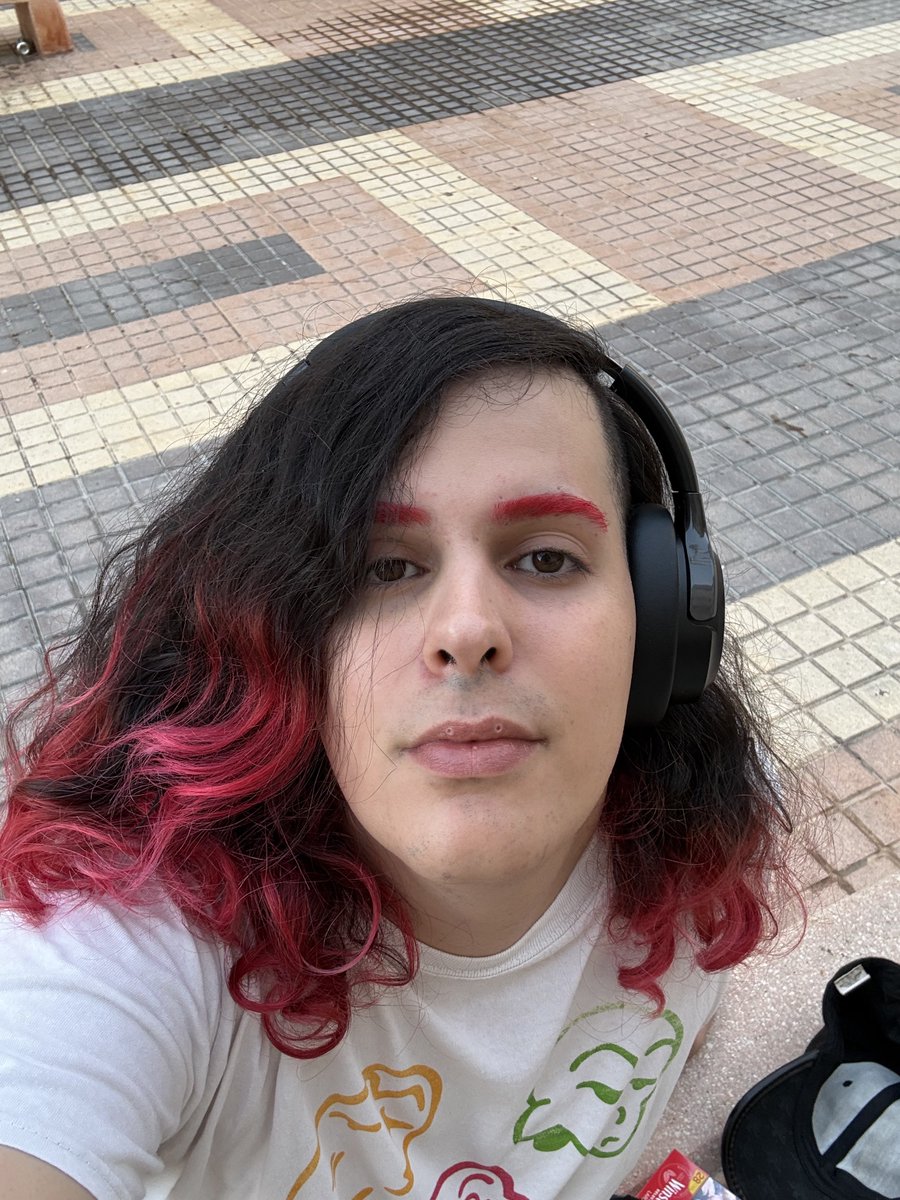 _De1mos's tweet photo. Tocará hacerse el septum de nuevo 👾 https://t.co/KcyRwuUVlP