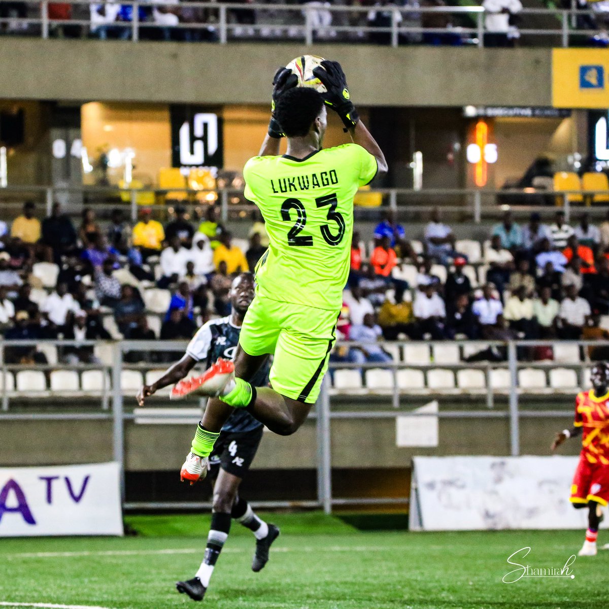 LeirahShamirah's tweet photo. Full-time at the final whistle! ⏱️
@OfficialMaroons 1-3 @SCVillaJogoo
#MARSCV | #FUFASuper8 https://t.co/SeyI6vVXwR