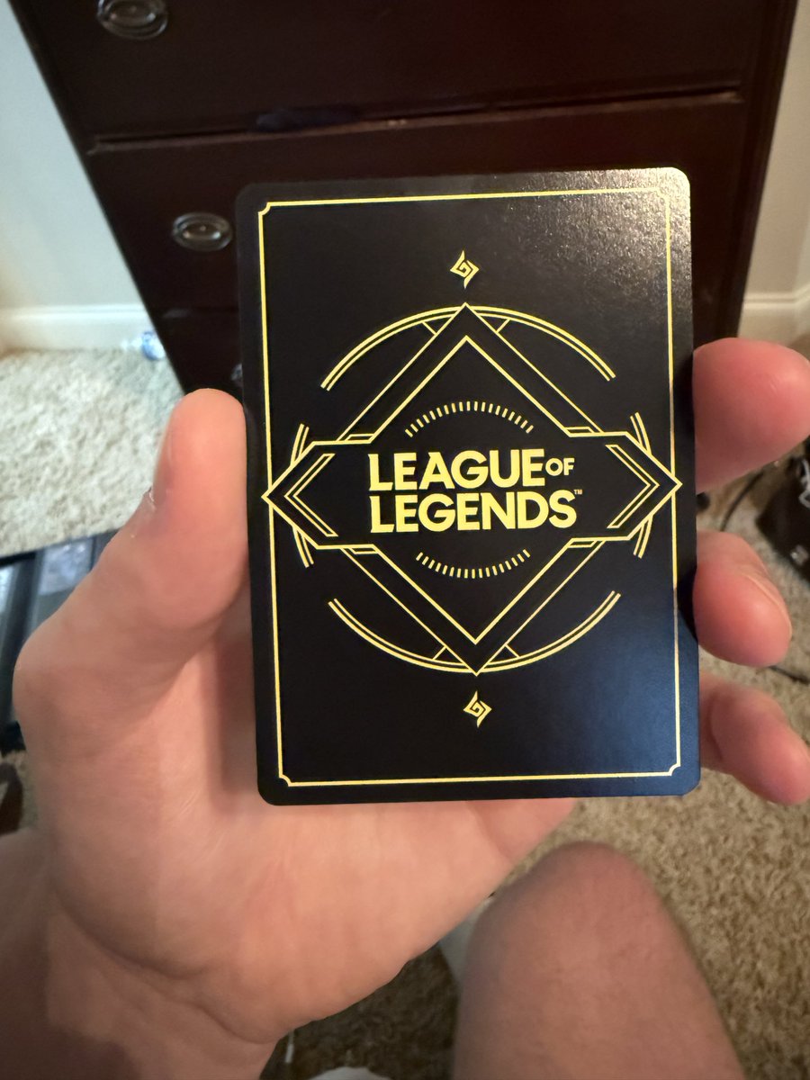 GamesCoHD's tweet photo. Looking to sell my Ahri and Khazix Signatures asking 6.7k on Ahri and 575 on Khazix but open to offers! Ahri has a very small surface scratch on the back so may not psa 10. https://t.co/J0IxUAKKlN