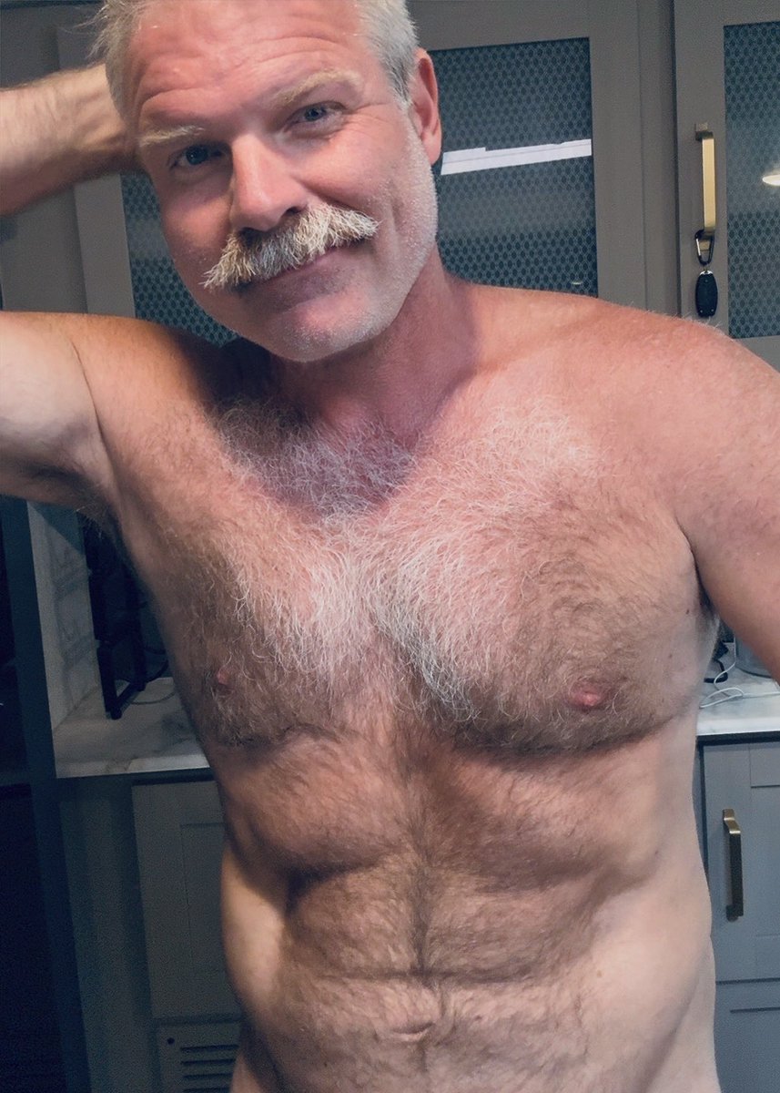 chaddyzaddyfit's tweet photo. Every day is Daddy’s Day! https://t.co/nV8z6zy3XC
