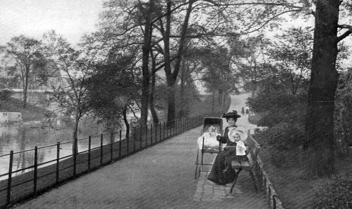 tourscotland's tweet photo. Old Tour #Scotland #Ancestry Travel Visit #Genealogy #Scottish Family #History Blog #photography of a mother and children by the River #Kelvin in #Maryhill, #Glasgow. The river is a tributary of the #River #Clyde and rises near #Kilsyth https://t.co/lzQgcoQVb6 https://t.co/XGeLxWext1
