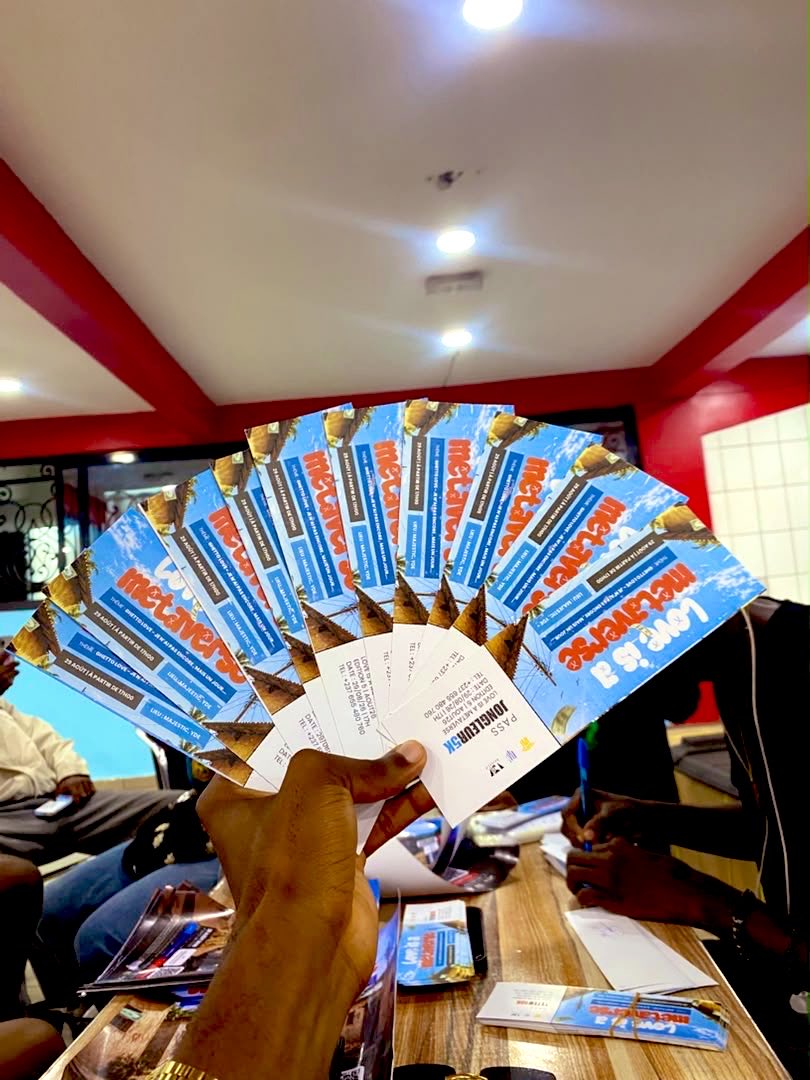 GeorgesMpehe's tweet photo. TICKETS DISPONIBLES 🎫

Vos pass pour LOVE IS A METAVERSE 5 sont enfin disponibles 🤗🔥
@LIAMDanceShow .

Le plus grand show de danse et musique urbaine au Cameroun . 100% Musique camerounaise 🇨🇲

Venez on soulève la culture urbaine camerounaise ensemble🔥 https://t.co/1iCdhrJVkE