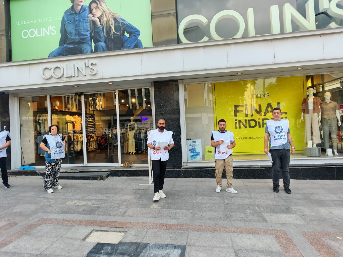 oziplikis1978's tweet photo. Bugün Kocaeli’de, Colin’s mağazası önünden işçilerin haklı mücadelesini bir kez daha haykırdık. Colin’s/Eroğlu Moda’da yaşanan hukuksuzlukları ve işçilerin yaşadığı mağduriyeti kamuoyuyla paylaşmaya devam ediyoruz. Gerçekler herkes tarafından öğrenilene kadar, ülkemizin ve dünyanın her yerinde emeğin ve emekçinin sesi olmaya devam edeceğiz.

@hakiskonf
@csgbakanligi
@TC_icisleri
@inditexcareers
@tommyhilfiger
@IndustriALL_GU
@industriAll_EU
@riverisland
@colins