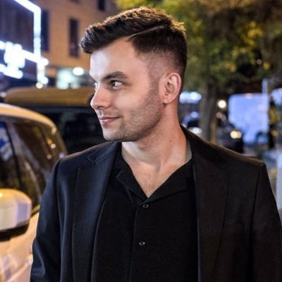 zimbahakan's tweet photo. Eğer kimse çıkmazsa biz götümüzü Vlahovice veririz Beşiktaş’ımıza canımız feda 👏 https://t.co/zNlseXPnMY