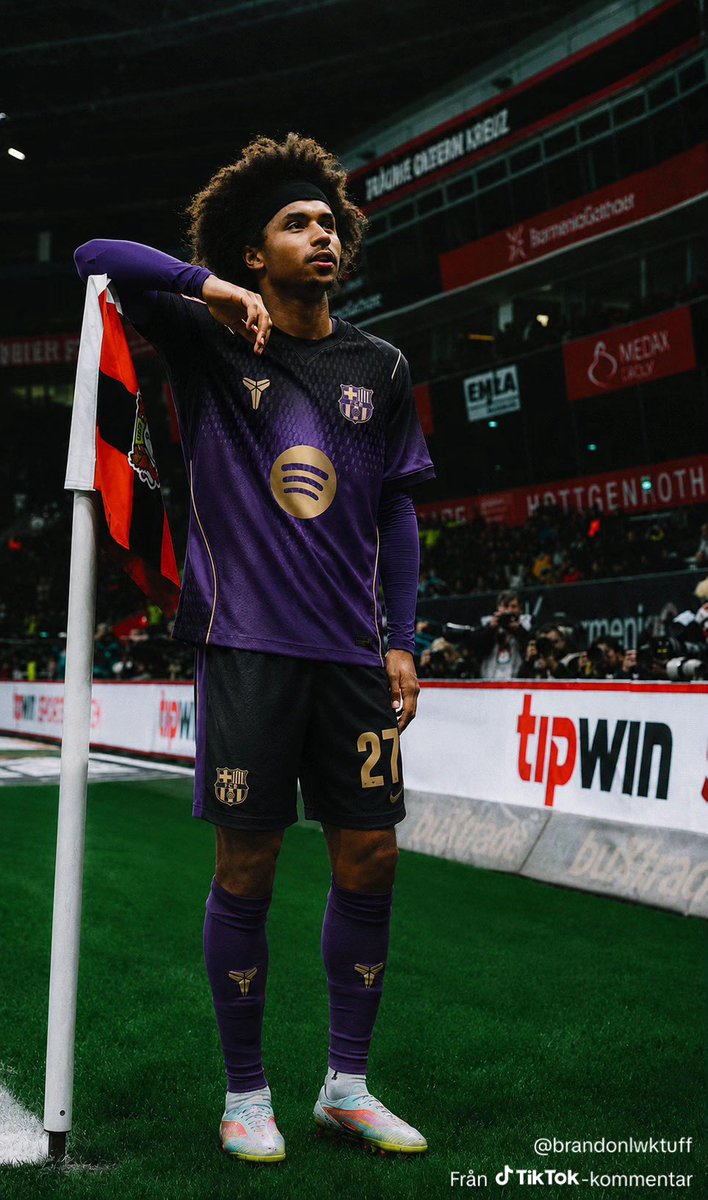 Ballotelli137's tweet photo. @ConnerJCole_ Adeyemi to Barca is a perfect signing for Barca https://t.co/VQzYFObLyD