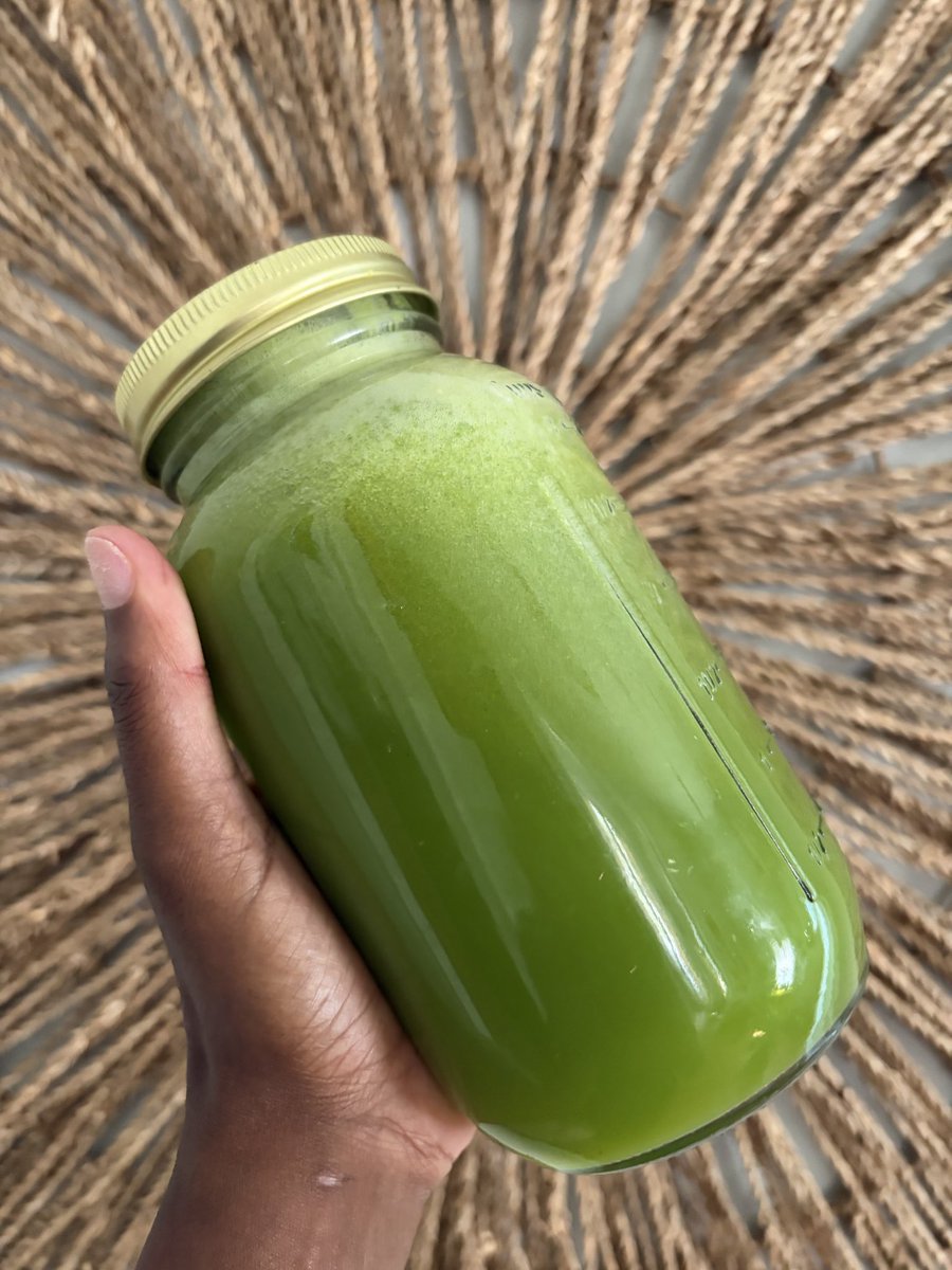 zenandtonics's tweet photo. green juice https://t.co/mkeYHD7o1j