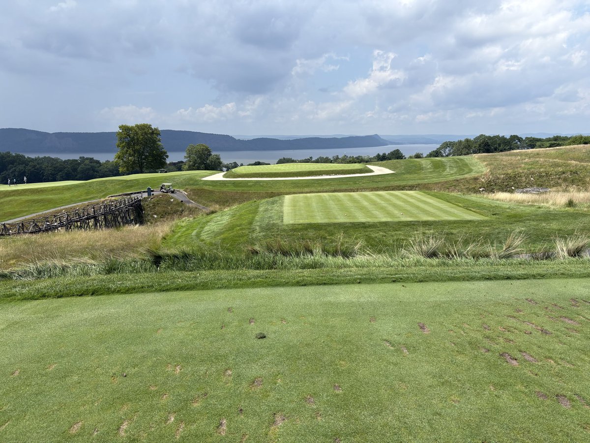 weakrightmiss's tweet photo. Tired of seeing pictures of courses I’d love to be at on Twitter so I got my own https://t.co/LpgDEwmcRU