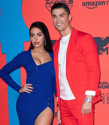 MailSport's tweet photo. Cristiano Ronaldo and Georgina Rodriguez are married! Portugal star ties the knot with influencer in an 'intimate and private' civil ceremony attended by their five children💖 https://t.co/0VuFgAzSzF