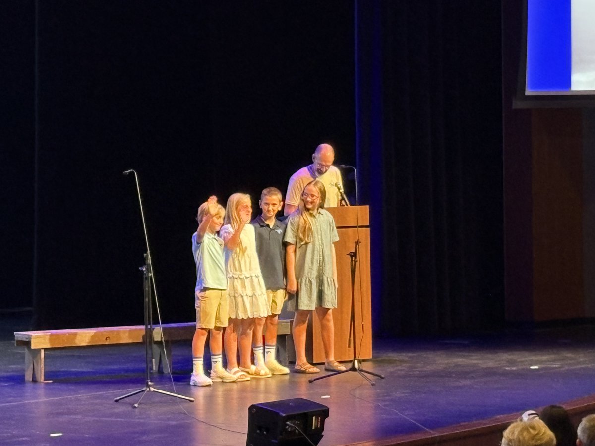 FWoodG's tweet photo. FISD shines during our 2026 Convocation! Awesome focus on our history of faith, family &amp; education! The FW14 brand will lead us into an outstanding year for our staff &amp; students! Way to go Pierce kids! #BeKindAndShine https://t.co/XrWnEfUANu