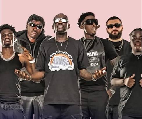 CommeIvoir's tweet photo. 🚨💣 OFFICIEL PAUL POGBA REJOINT LA TEAM PAIYA A TEMPS PLEIN🇫🇷 !!!!!! 👋😳

C’est les euheu euheu en poua poua https://t.co/kRK4tguNly
