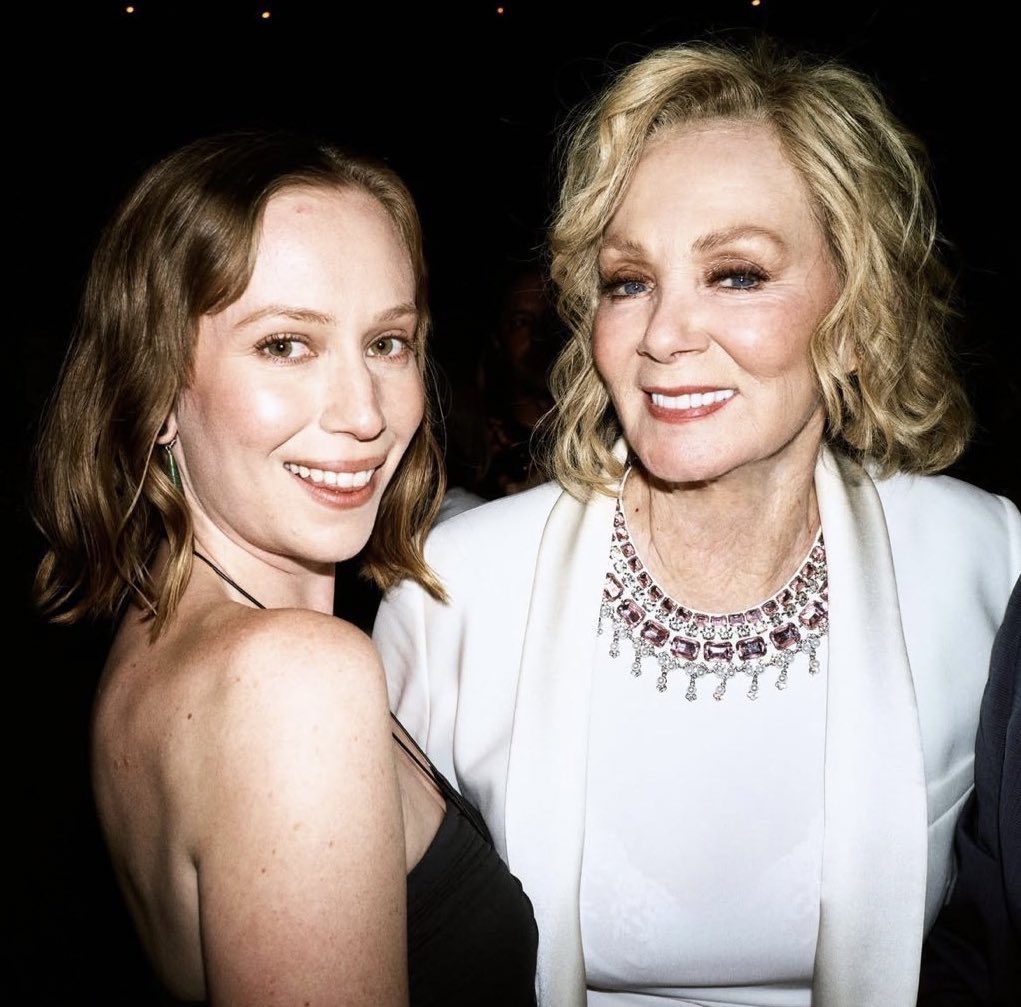 weltonsmac's tweet photo. we're gonna see them together again so soon. i could cry 🥹😭 https://t.co/8uc4rXRhmo