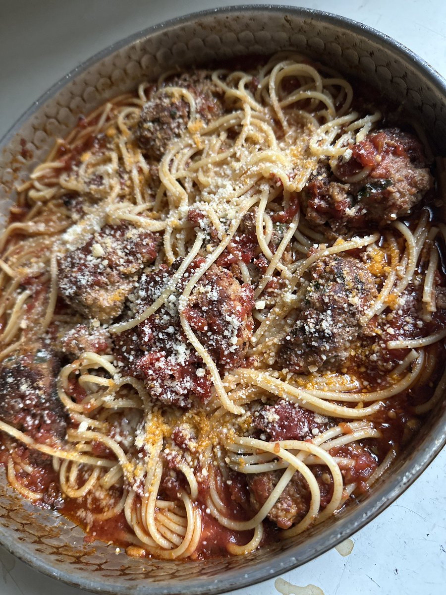 SenQassab's tweet photo. I made a fascist spaghetti and meatballs 🍝🇮🇹😋 https://t.co/P0DBdNp0y0