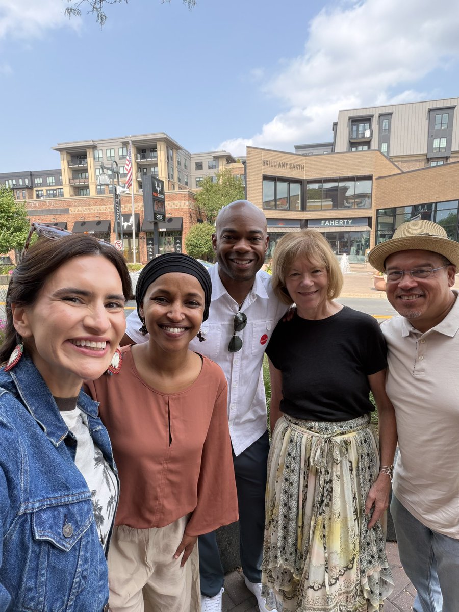 peggyflanagan's tweet photo. This is the team. 💚

Make a plan to vote for the @MinnesotaDFL ticket before polls close today at 8 PM! https://t.co/8cUkNn8afi https://t.co/HQySBHncsW