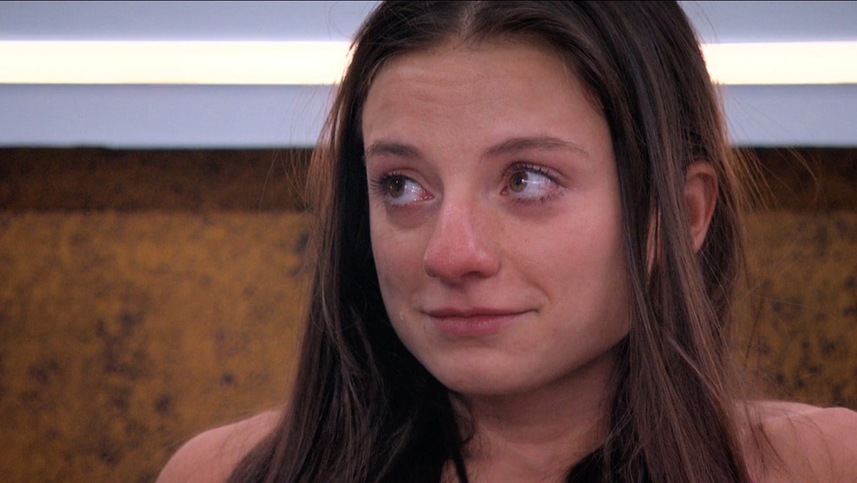 89razorskate20's tweet photo. ⌛️WEEK 5, REPOST &amp; LIKE If You’re Team MALLORY! #BB28 https://t.co/ncrD0JwKqn