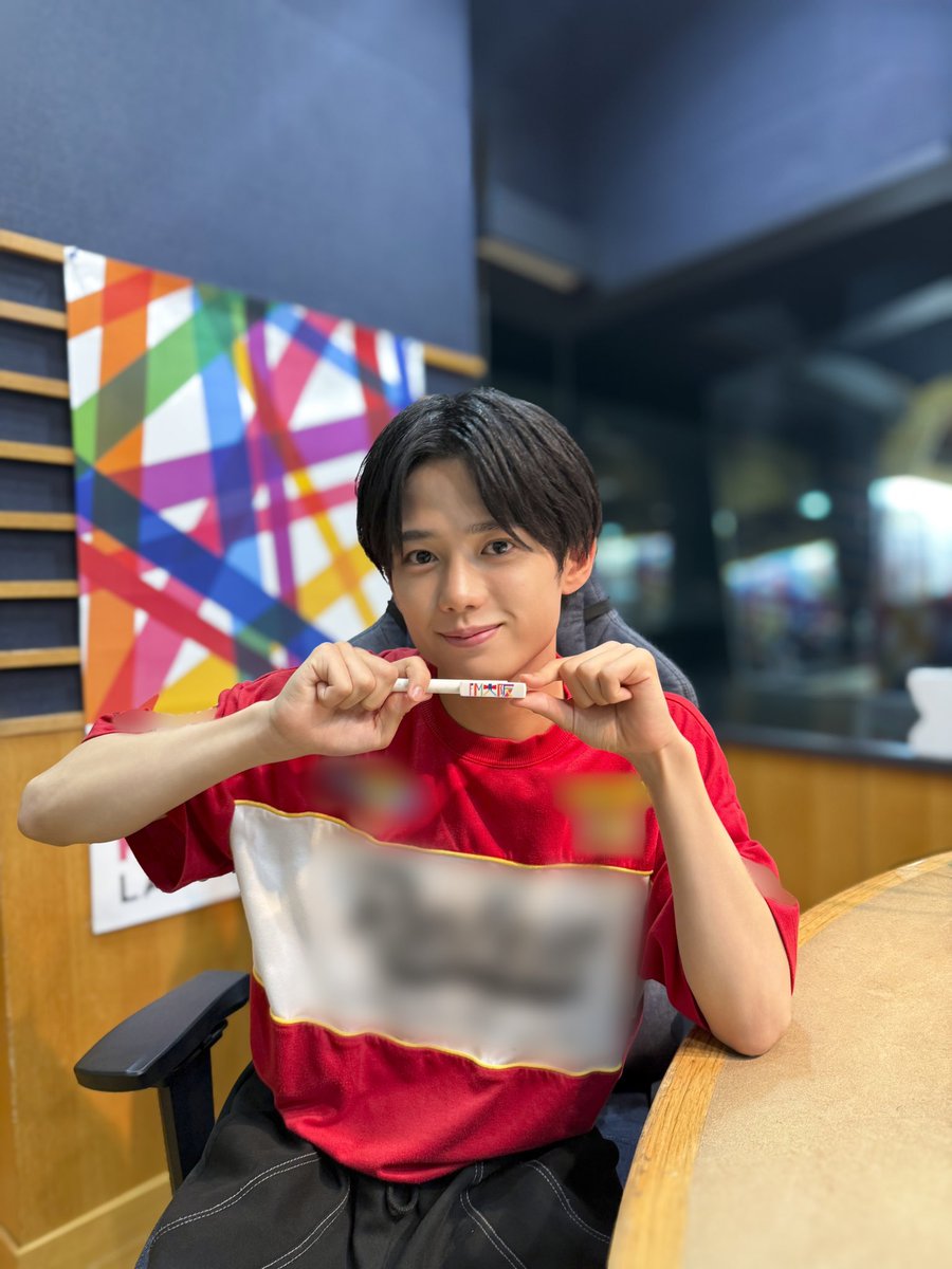 jr_official_X's tweet photo. 【 Radio📻 】

今週の『 #カンバリ！』は🎧💭

前半は #真弓孟之 がひとりで🎙️
後半は #永岡蓮王 と #大内リオン が加わった3人でお届けしました👦🏻👦🏻👦🏼🌻

お聴きいただいた皆さま、ありがとうございました✨

#AmBitious https://t.co/PNGfVwlqbg