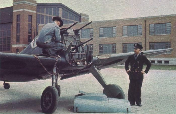 Hudson_1985Ky's tweet photo. I would argue to make the nose guns modular. Similar to how the Ares handles different missile sizes. Players can choose to have either 1s5 or 2s4 or 3s3 or 4s2.

On the fuselage, two bays straddle the living quarters. On the Harbinger, the one on the starboard side is a torpedo bay while the port side is unused. This is where the guns could pop out. I was thinking 2s5 guns would be a bit much but this is supposed to be a heavy fighter after all.

That being said, I think the s4 and s5 nose guns should probably be limited to cannons or scatterguns. Reminiscent of the Motorkanone from the BF109.