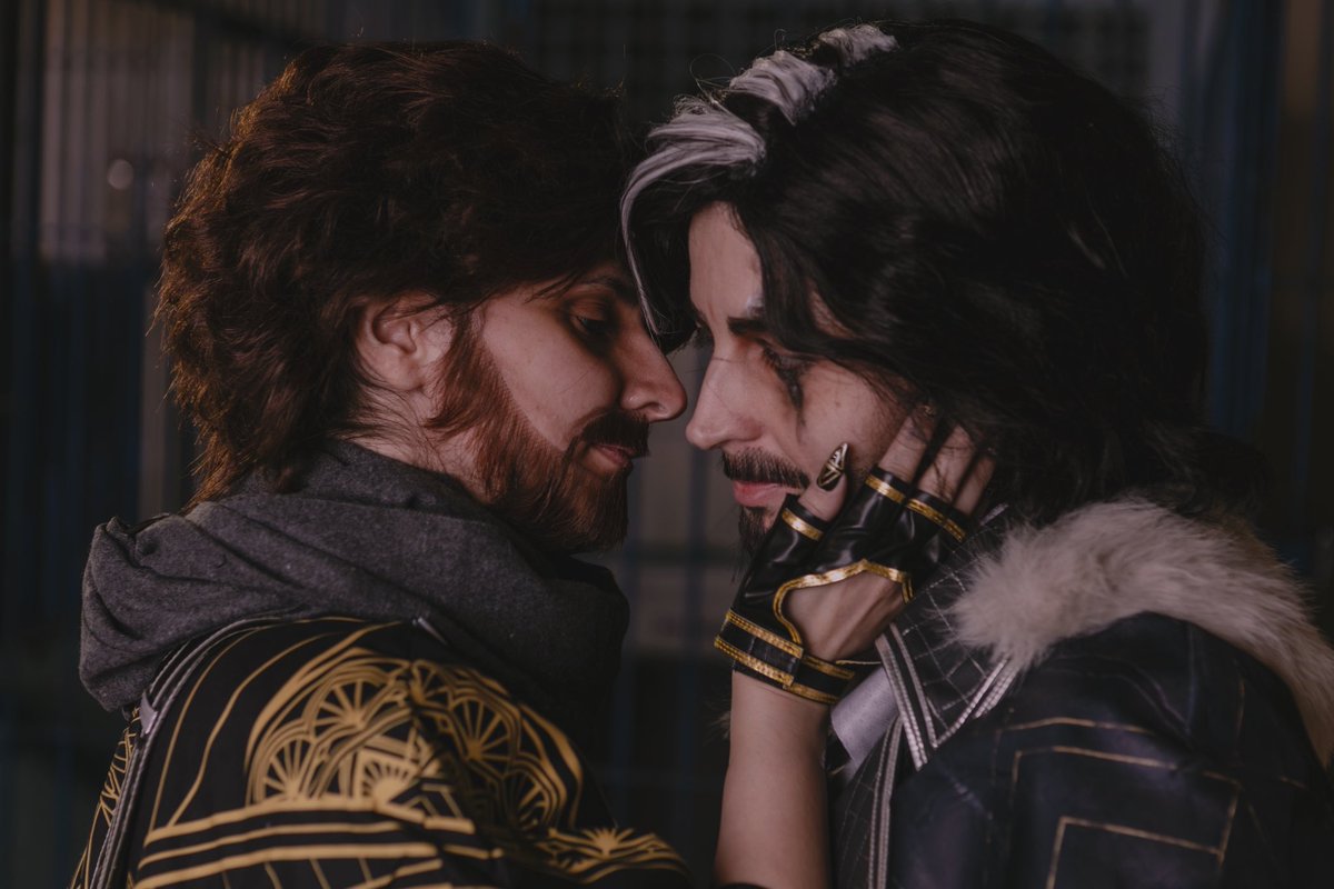 Alastor432Hz's tweet photo. Finally convinced my friend to be my Gustave, and we took SO many pictures together!

Me as Verso
@notanpotato - Gustave
📸 - Phd_faria
#expedition33cosplay #verstave https://t.co/8iNiymSlwe