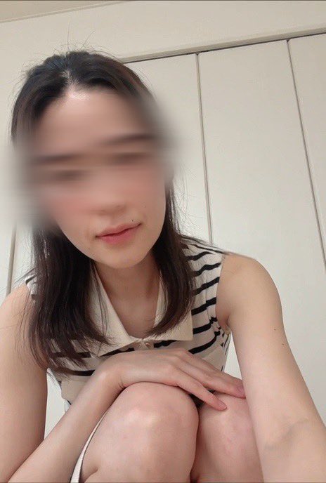 Hirof4oo's tweet photo. 【名前】有紗
【生年月日】5/18
154-46 Dカプ
視姦されゾクゾクしたい人妻④
今から◯袋にお出掛けするみたいです
 #マゾ #晒し  #指示
#快楽 #服従 #羞恥
 #裏垢 #M #M女 #オナペ
 #牝 #調教 #晒し依頼 https://t.co/h7cqtuBfMr