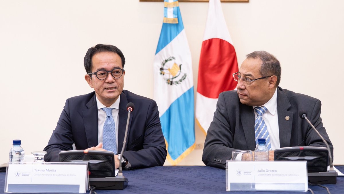 MinexGt's tweet photo. 🇬🇹🇯🇵 | El Ministerio de Relaciones Exteriores (MINEX) recibió al Sr. Takuya Morita, cónsul honorario de Guatemala en Kioto, Japón, en el marco de una visita de trabajo orientada al fortalecimiento de las relaciones de amistad y cooperación entre Guatemala y Japón.

#NotaDePrensa 🔗 https://t.co/YwqzHF9Tb8
