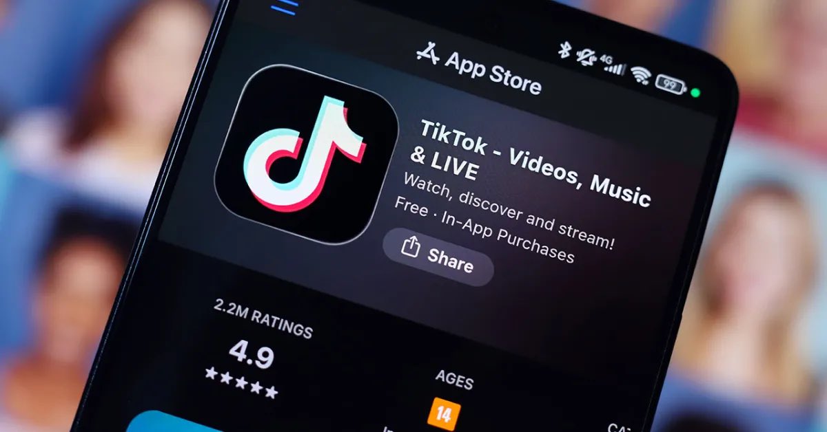 clerc_ngonga's tweet photo. En tant qu’acteur de l’éducation en ligne, et non acteur politique, je pense qu’interdire #TikTok sur le territoire national serait comme mettre un cadenas à une barrière pour empêcher une fille qui sait sauter le mur de sortir.

Elle sortira quand même.

Sauf qu’au lieu de contrôler ce qui se passe derrière la barrière, vous aurez simplement perdu le contrôle.
 
Le résultat ? Une grossesse non désirée.