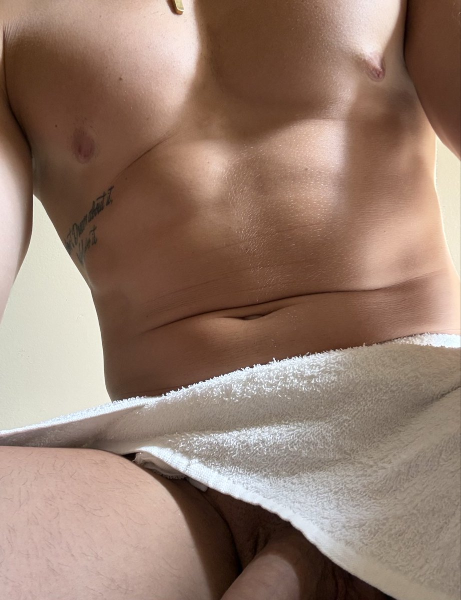 BoudreauMarco2's tweet photo. https://t.co/dVBIOiLWcn
Hot Show https://t.co/7ECtirkSLU