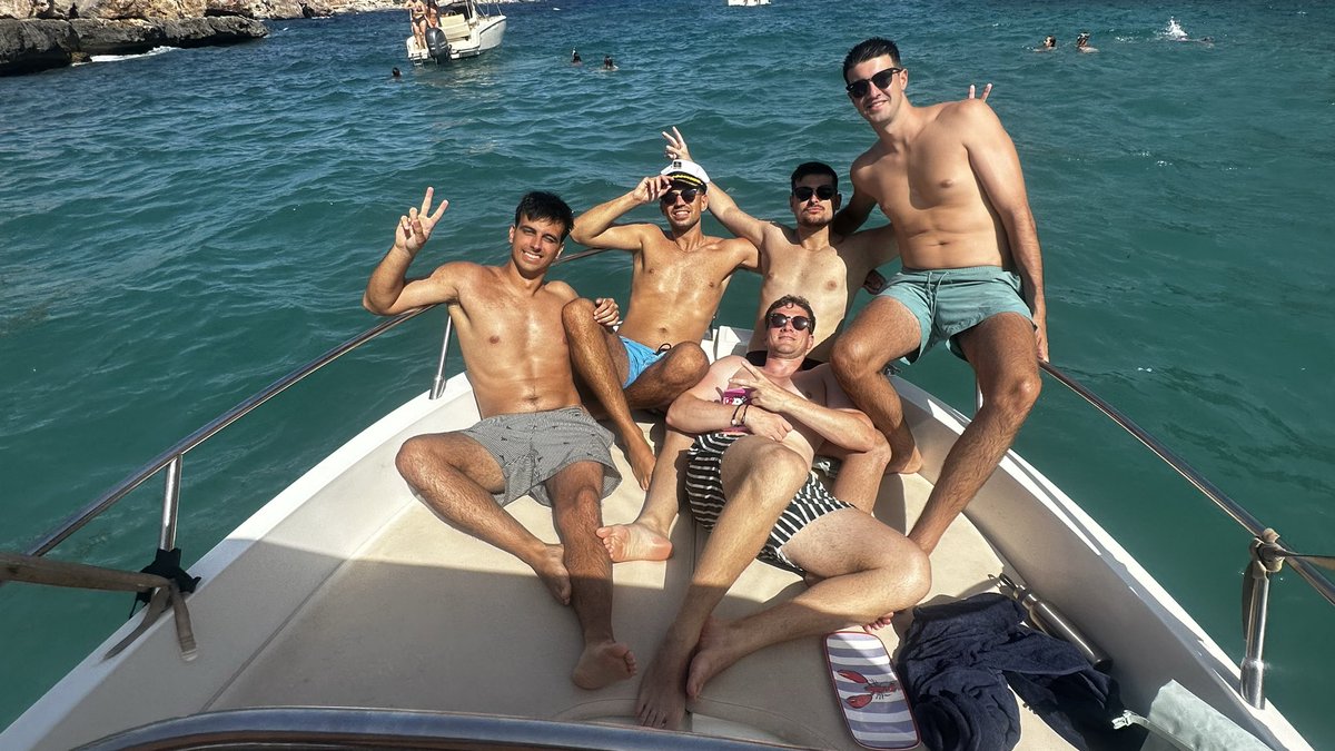 SergioFFerra's tweet photo. Y se acabó Mallorca y las vacaciones 🥲

Mañana vuelta al curro y el sábado arranca una nueva temporada de LaLiga. Nos vemos ❤️ https://t.co/M5wQa6mFd2