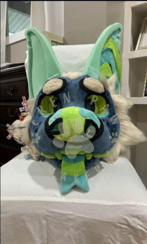 eren_paws1's tweet photo. Freshly crafted and full of character  Love the colors and those expressive eyes
.
.
commission open https://t.co/Edc4nuJHhd