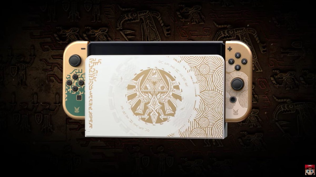 dreamredits's tweet photo. alright guys which design do you like more ? https://t.co/3iekvwIN5k
