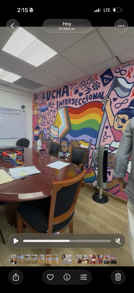 efrenesquedaa's tweet photo. Hoy nos reunimos con @jaimelopezvela, presidente de la Comisión de Diversidad en @mx_diputados. 🏳️‍🌈🏛️ Queremos conocer nuestros espacios públicos y sumar para que nuestras causas LGBT+ se conviertan en leyes y derechos. 

No solo contar la historia, sino participar en ella. 🇲🇽 https://t.co/2VvpMPpqen