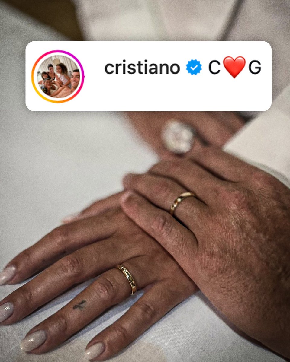 bash_shar's tweet photo. Cristiano Ronaldo shared this photo on his social media 💍❤️ 

(via @cristiano)Cristiano Ronaldo shared this photo on his social media 💍❤️ 

Congratulations CR7
(via @cristiano) https://t.co/XYvboVepcN