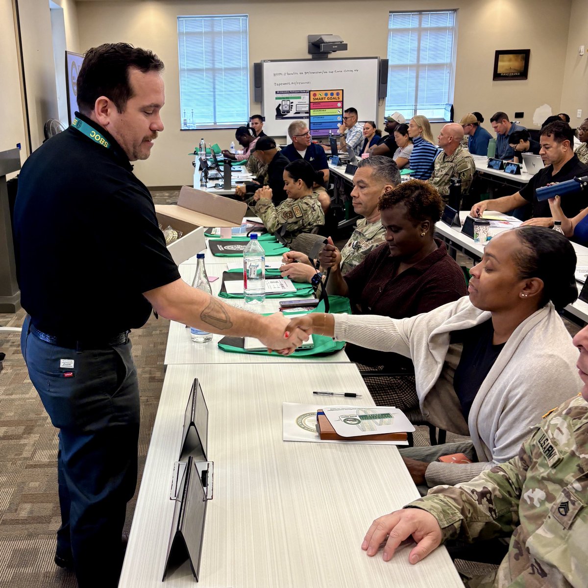smwbe's tweet photo. Our latest VETrepreneurship in Bexar County Workshop, held at Fort Sam Houston, was a massive success!
 
#BexarCounty #SBED #SBOC #SLOVBE https://t.co/JzdJRiQyAf