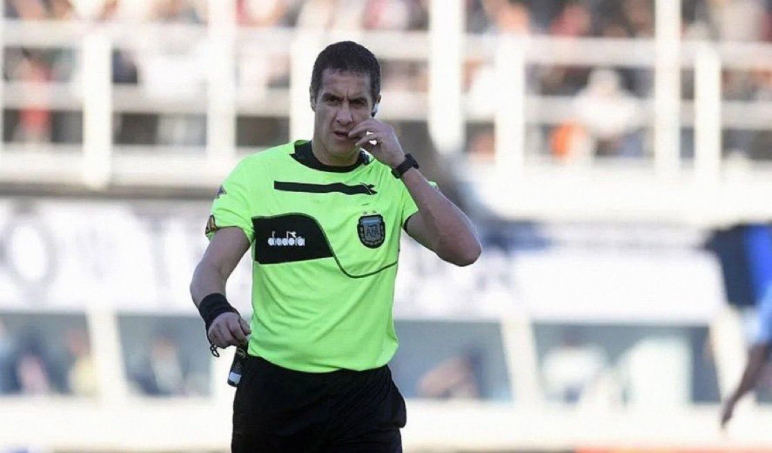 maxpugliese92's tweet photo. 🚨‼️ Pablo Echavarría, mismo arbitro que No cobró el penal a Pereyra, será el VAR en el partido de River el próximo domingo.

ℹ️ @MedioRiver https://t.co/75SHBaNOyT