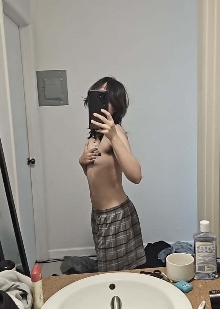 buunnii_0's tweet photo. ʕ •ᴥ•ʔﾉ https://t.co/JE9QRnGlEY