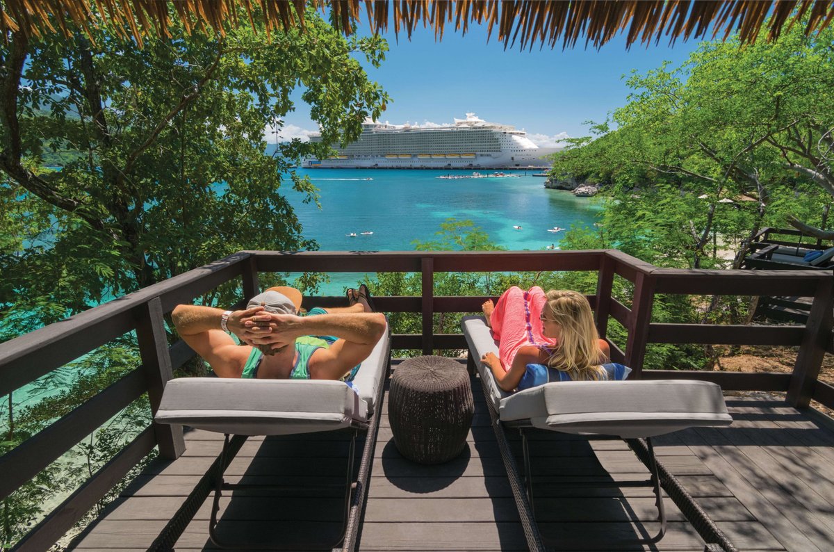 osmellpp's tweet photo. Let the tranquil waves and breathtaking mountains of Labadee take you on an unforgettable journey! 🏝️🌊 Whether you're seeking relaxation or adventure, this Royal Caribbean private destination is truly paradise. ✨ #RoyalCaribbean #CaribbeanParadise

#AnchorSunset #TravelAgency https://t.co/LK8TbklS0p