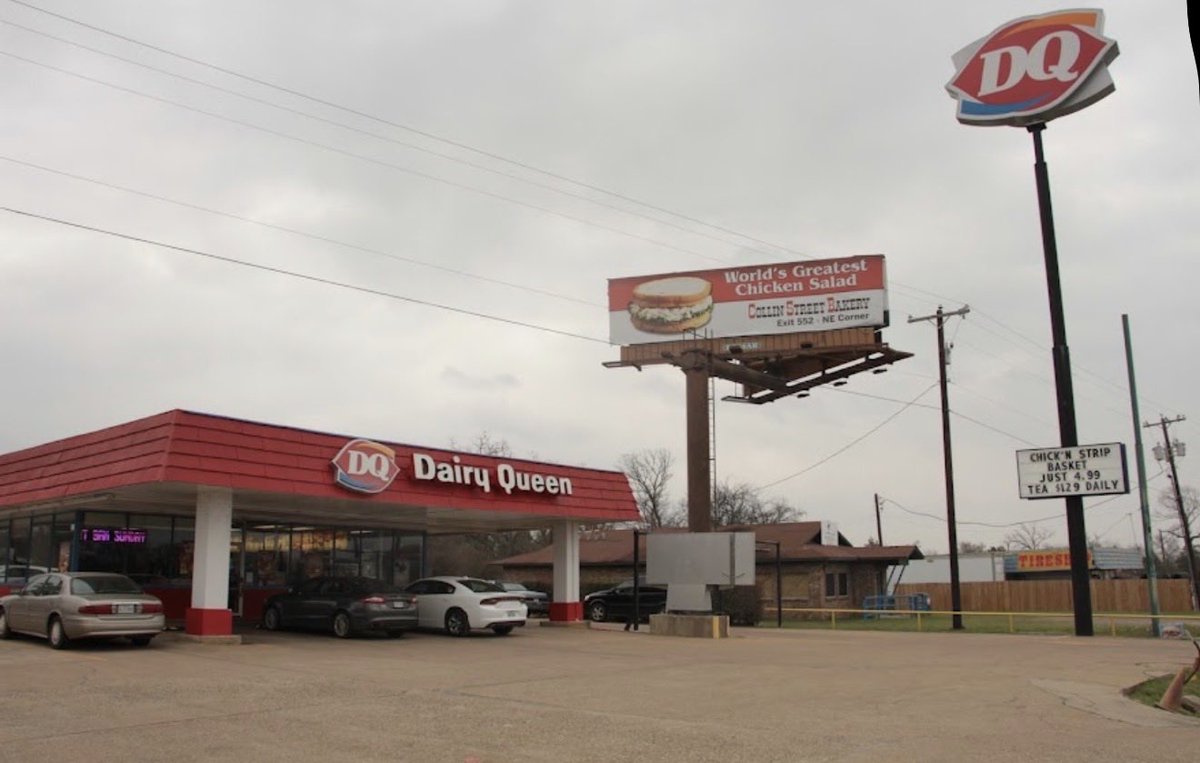 JenPierce's tweet photo. @JonahDispatch Using only restaurants, where did you grow up? https://t.co/Fpq1sFabcG