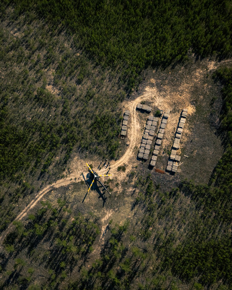 StandardUranium's tweet photo. 🚁🌄Davidson River and Big Bear camp from the sky. Drilling at the project is ongoing. Stay tuned for updates. https://t.co/J05Kme3hof