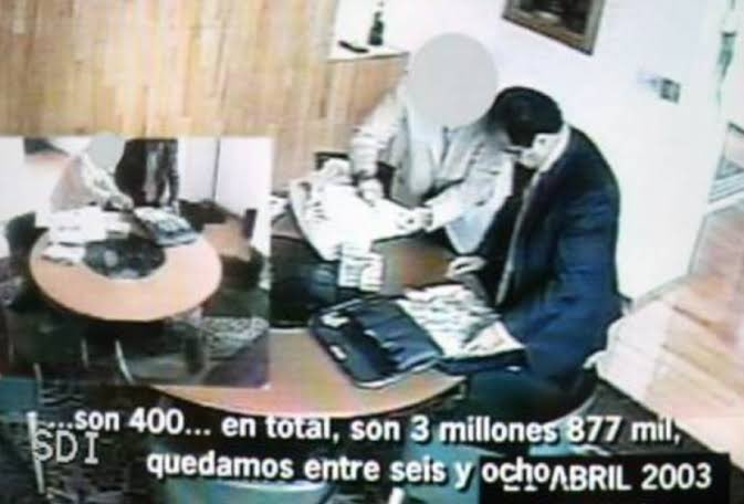 OscarTelco's tweet photo. @Dolores_PL A seguir enriqueciéndose del erario. 
No tienen llenadera.
Solo en en el #NarcoPartidoMorena los delincuentes pueden seguir mamando de los impuestos de los mexicanos. https://t.co/ZWjVFE2L01