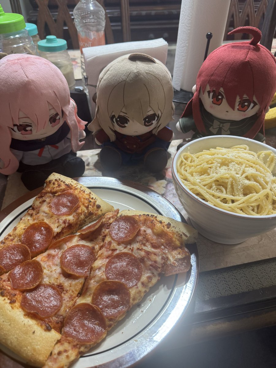 BakaDollmaker's tweet photo. Pizza and Buttered Pasta~

Never Kill Yourself https://t.co/f7jnb3xEw2