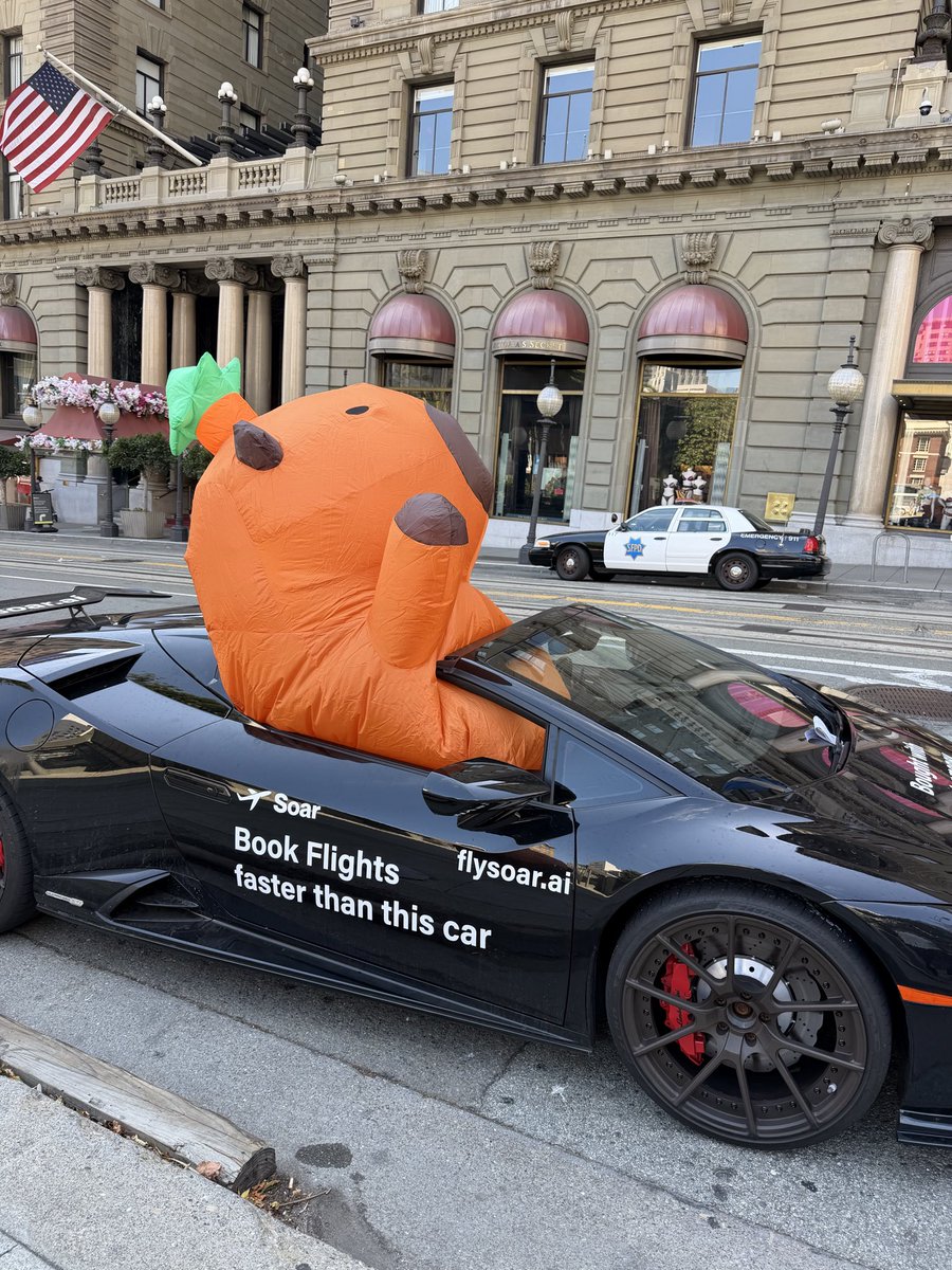 chrisslater's tweet photo. what is happening in sf lmao https://t.co/jmjBmhQYyd