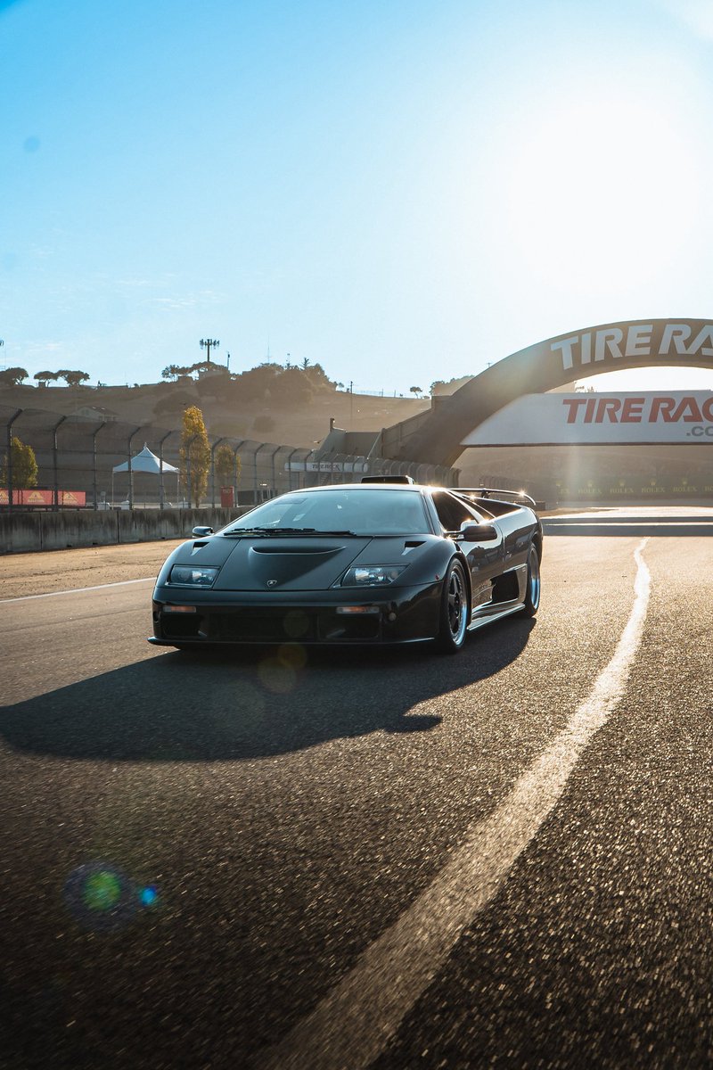 AutoBant's tweet photo. A proper pinch-yourself moment on Sunday, shooting our auction highlights on the circuit at Laguna Seca ☀️

I won’t be forgetting this anytime soon! #CarWeek https://t.co/WM3lo5WBpT