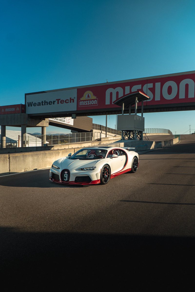 AutoBant's tweet photo. A proper pinch-yourself moment on Sunday, shooting our auction highlights on the circuit at Laguna Seca ☀️

I won’t be forgetting this anytime soon! #CarWeek https://t.co/WM3lo5WBpT